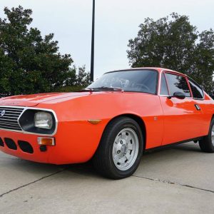 67226596-770-0@2X 1971 Lancia Fulvia 1600 Sport Zagato