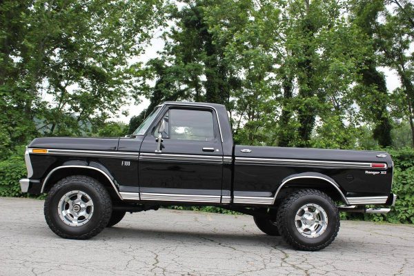 67290471-770-0@2X 1973 Ford F100 Ranger XLT 4×4