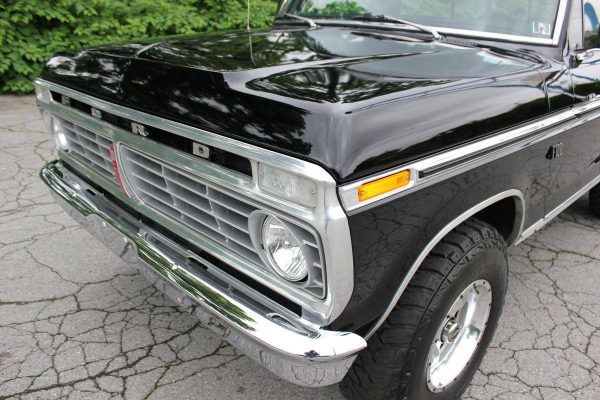 67290479-770-0@2X 1973 Ford F100 Ranger XLT 4×4