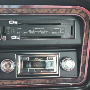 67290632-770-0@2X 1973 Ford F100 Ranger XLT 4×4
