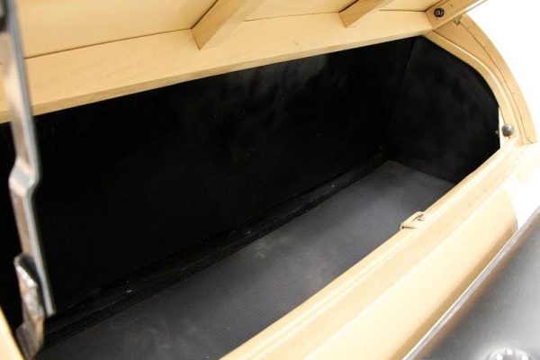 67316022-770-0@2X 1931 Chevrolet Independence Phaeton