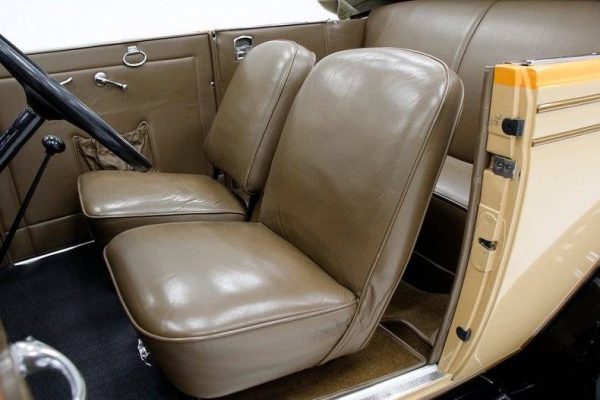 67316029-770-0@2X 1931 Chevrolet Independence Phaeton