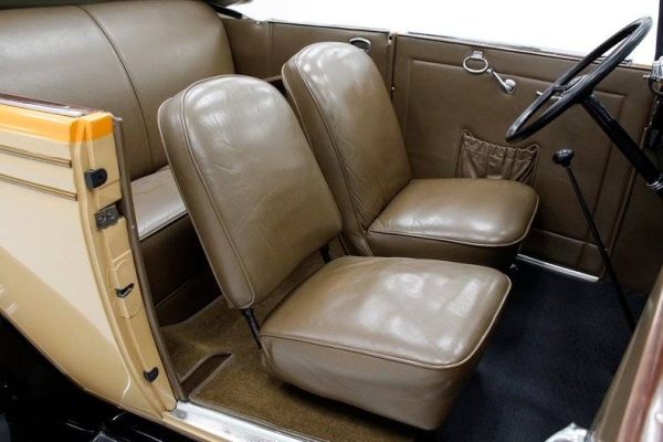 67316032-770-0@2X 1931 Chevrolet Independence Phaeton