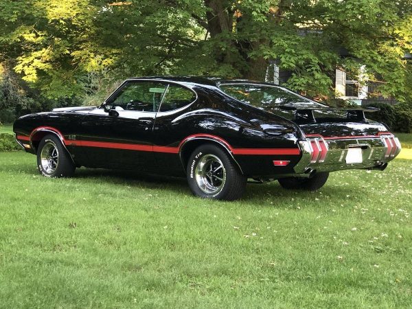 67432302-770-0@2X 1970 Oldsmobile 442 Numbers Matching 4-speed