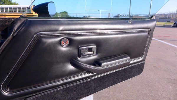 67559996-770-0@2X 1978 Pontiac Trans Am WS6/W72 Survivor W/6