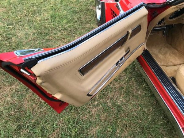 67596983-770-0@2X 1970 Chevrolet Corvette Numbers Matching Convertible
