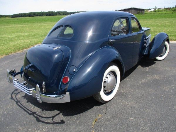 67653049-770-0@2X 1936 Cord Westchester Sedan