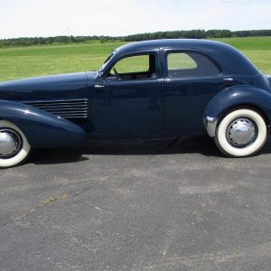 67653054-770-0@2X 1936 Cord Westchester Sedan