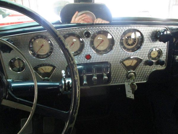 67653059-770-0@2X 1936 Cord Westchester Sedan