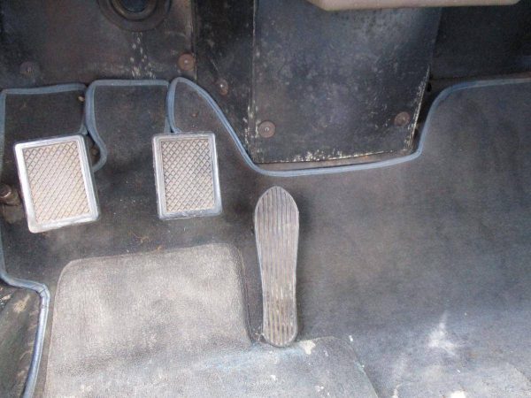 67653061-770-0@2X 1936 Cord Westchester Sedan