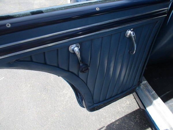 67653073-770-0@2X 1936 Cord Westchester Sedan