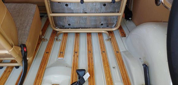 67774102-770-0@2X 1964 Willys Jeep 2 Door Wago