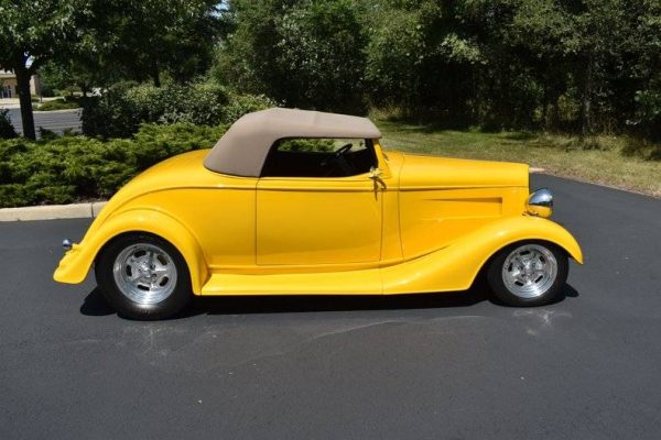 67776550-770-0@2X 1934 Chevrolet Custom