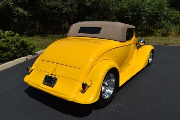 67776554-770-0@2X 1934 Chevrolet Custom