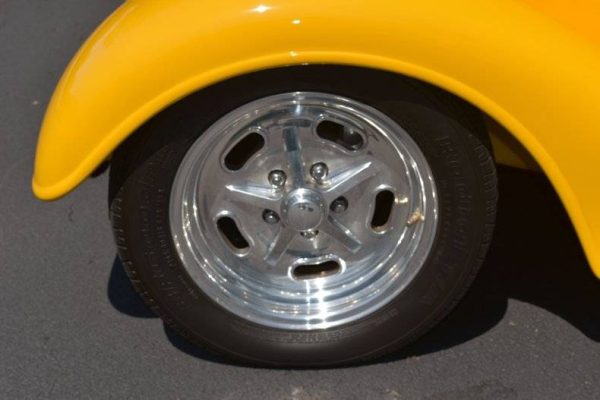 67776578-770-0@2X 1934 Chevrolet Custom