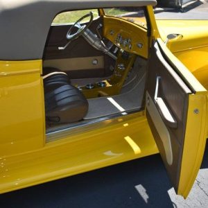 67776584-770-0@2X 1934 Chevrolet Custom