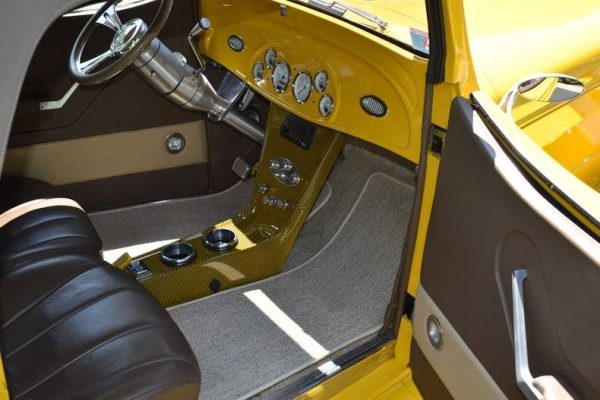 67776586-770-0@2X 1934 Chevrolet Custom