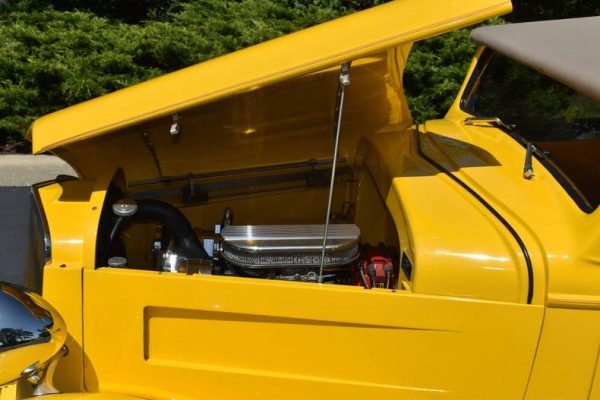 67776597-770-0@2X 1934 Chevrolet Custom