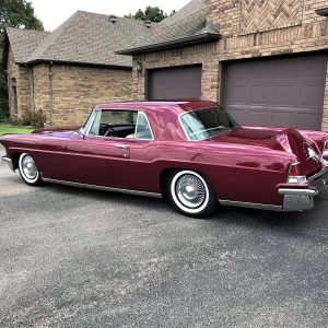 67789609-770-0@2X 1957 Lincoln Continental Mark II