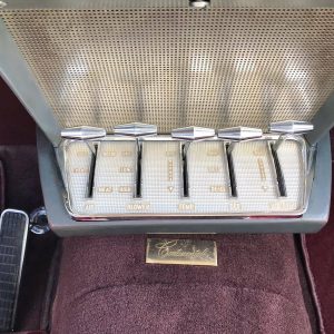 67789640-770-0@2X 1957 Lincoln Continental Mark II