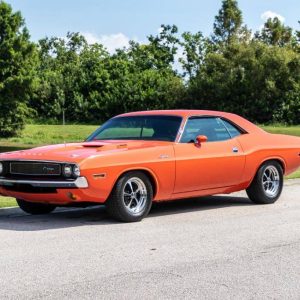 67899528-770-0@2X 1970 Dodge Challenger
