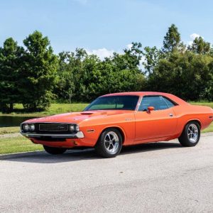 67899530-770-0@2X 1970 Dodge Challenger