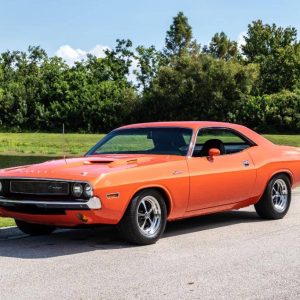 67899536-770-0@2X 1970 Dodge Challenger