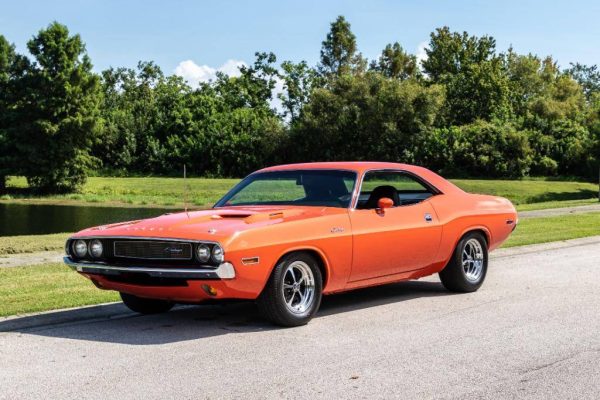 67899536-770-0@2X 1970 Dodge Challenger