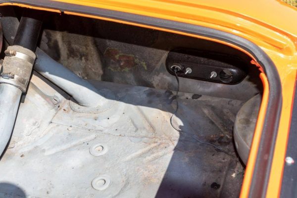 67899557-770-0@2X 1970 Dodge Challenger