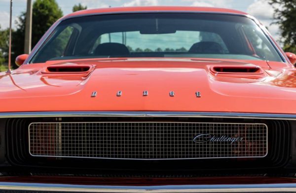 67899571-770-0@2X 1970 Dodge Challenger