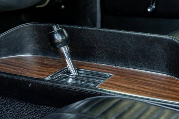 67899579-770-0@2X 1970 Dodge Challenger