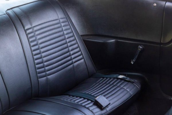 67899585-770-0@2X 1970 Dodge Challenger