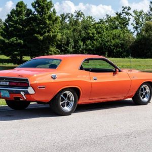 67899642-770-0@2X 1970 Dodge Challenger