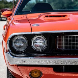 67899649-770-0@2X 1970 Dodge Challenger