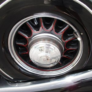 67964685-770-0@2X 1933 Buick 90