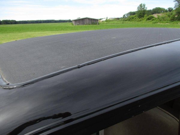 67964692-770-0@2X 1933 Buick 90