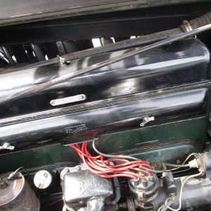 67964696-770-0@2X 1933 Buick 90