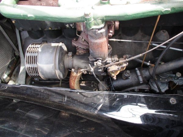 67964699-770-0@2X 1933 Buick 90
