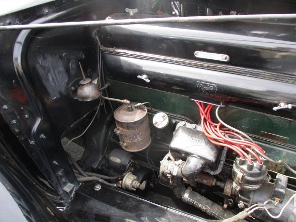 67964701-770-0@2X 1933 Buick 90