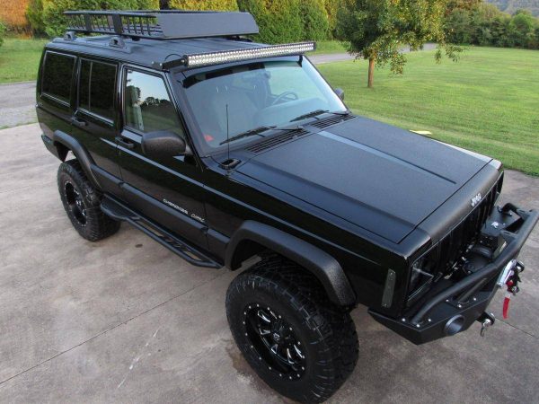68049710-770-0@2X 1999 Jeep Cherokee