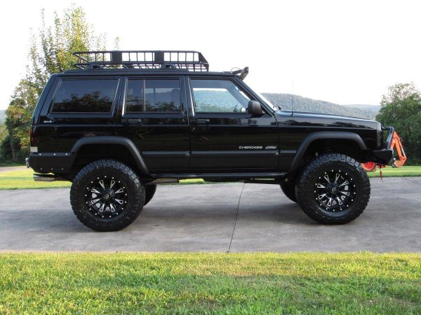 68049712-770-0@2X 1999 Jeep Cherokee