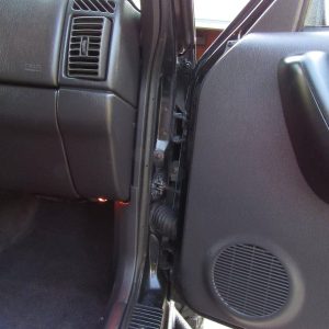 68049728-770-0@2X 1999 Jeep Cherokee