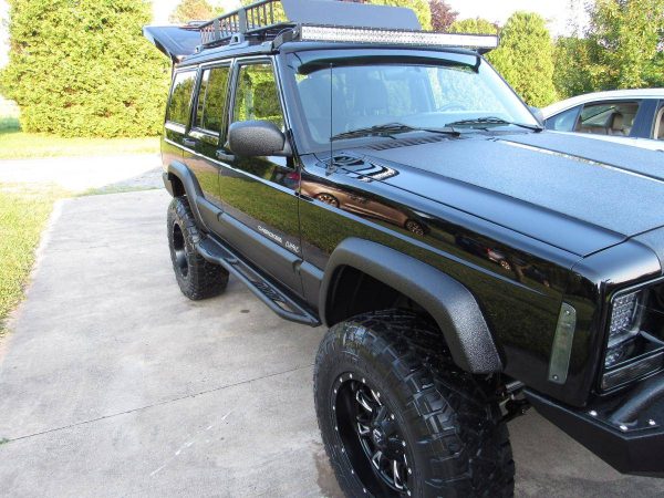 68049751-770-0@2X 1999 Jeep Cherokee