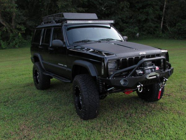 68049754-770-0@2X 1999 Jeep Cherokee