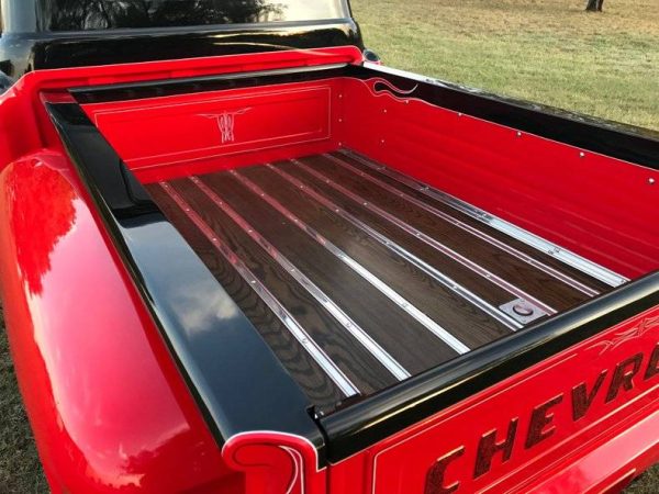 68185141-770-0@2X 1957 Chevrolet 3100 Show Truck