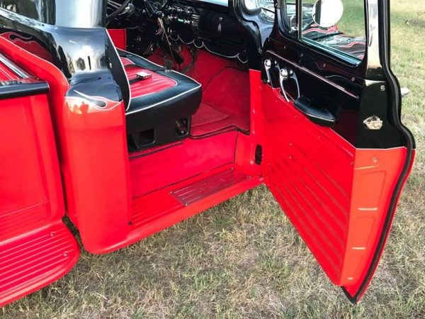 68185145-770-0@2X 1957 Chevrolet 3100 Show Truck