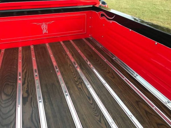 68185151-770-0@2X 1957 Chevrolet 3100 Show Truck