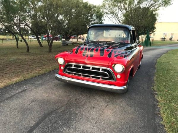 68185163-770-0@2X 1957 Chevrolet 3100 Show Truck