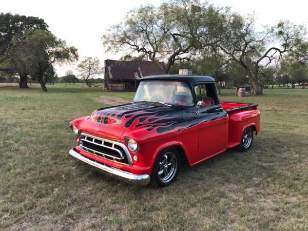 68185166-770-0@2X 1957 Chevrolet 3100 Show Truck