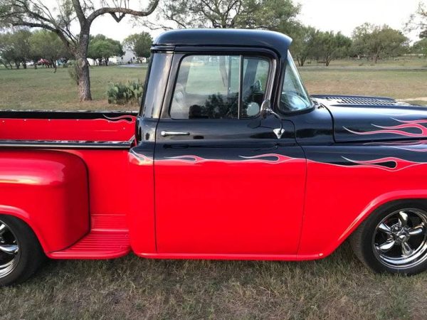 68185170-770-0@2X 1957 Chevrolet 3100 Show Truck